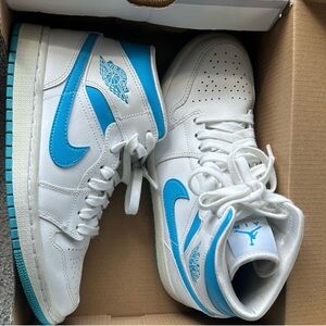Nike Air Jordan White and Teal High-Tops